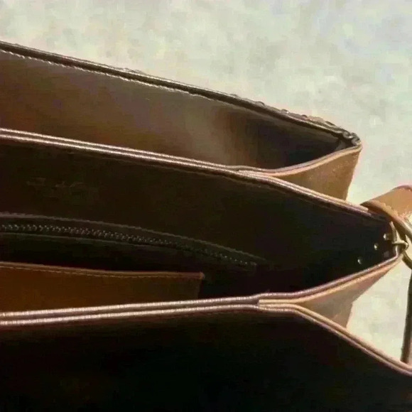 Chic de Paris Leather Shoulder Bag Snake Skin Adjustable Strap Gold 11x8 - Picture 10 of 10